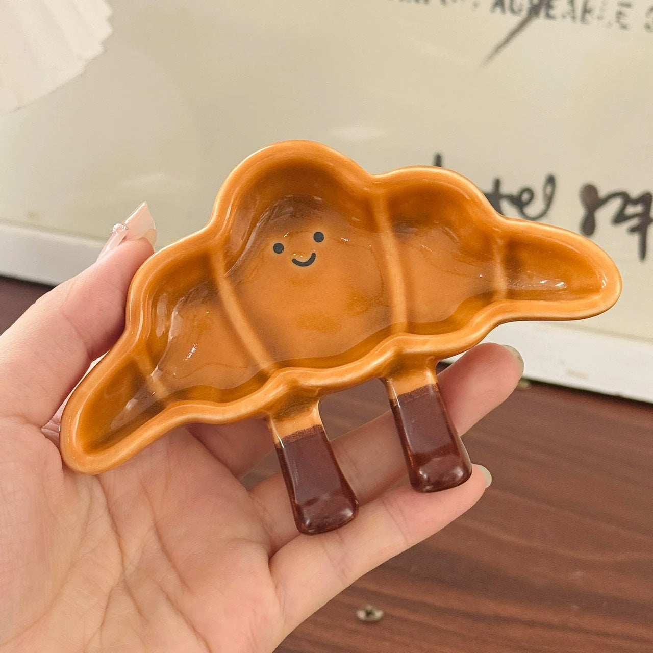 好宅選品 🏠 可頌麵包 陶瓷 碟子 醬料碟 調味料碟 沾料碟 調味碟 醬油醋碟 釉下彩碟子