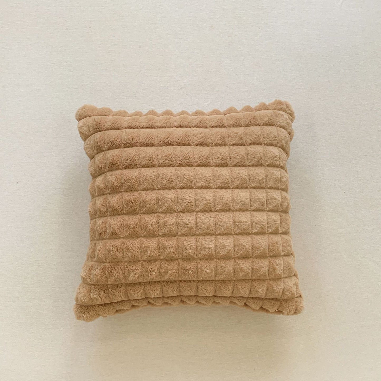 好宅選品 🏠 【絨布抱枕】枕套 馬年新年佈置 親膚 長短仿兔毛 枕頭 午睡枕 長形枕  沙發枕