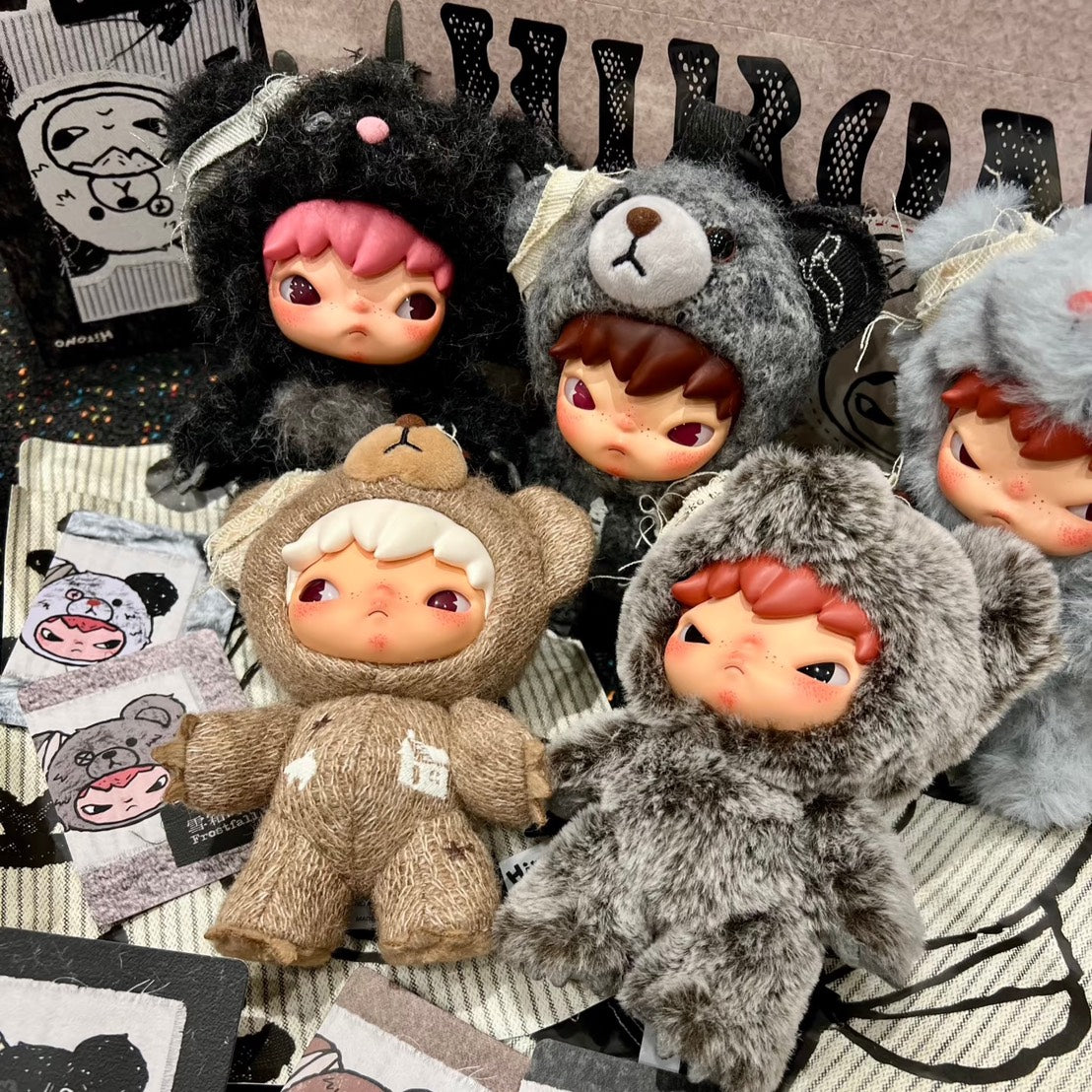 快速預購 ✅ 小野 公路日誌 毛絨公仔 Hirono 泡泡瑪特 popmart 公仔 盲盒 毛絨掛件 娃娃掛件 吊飾
