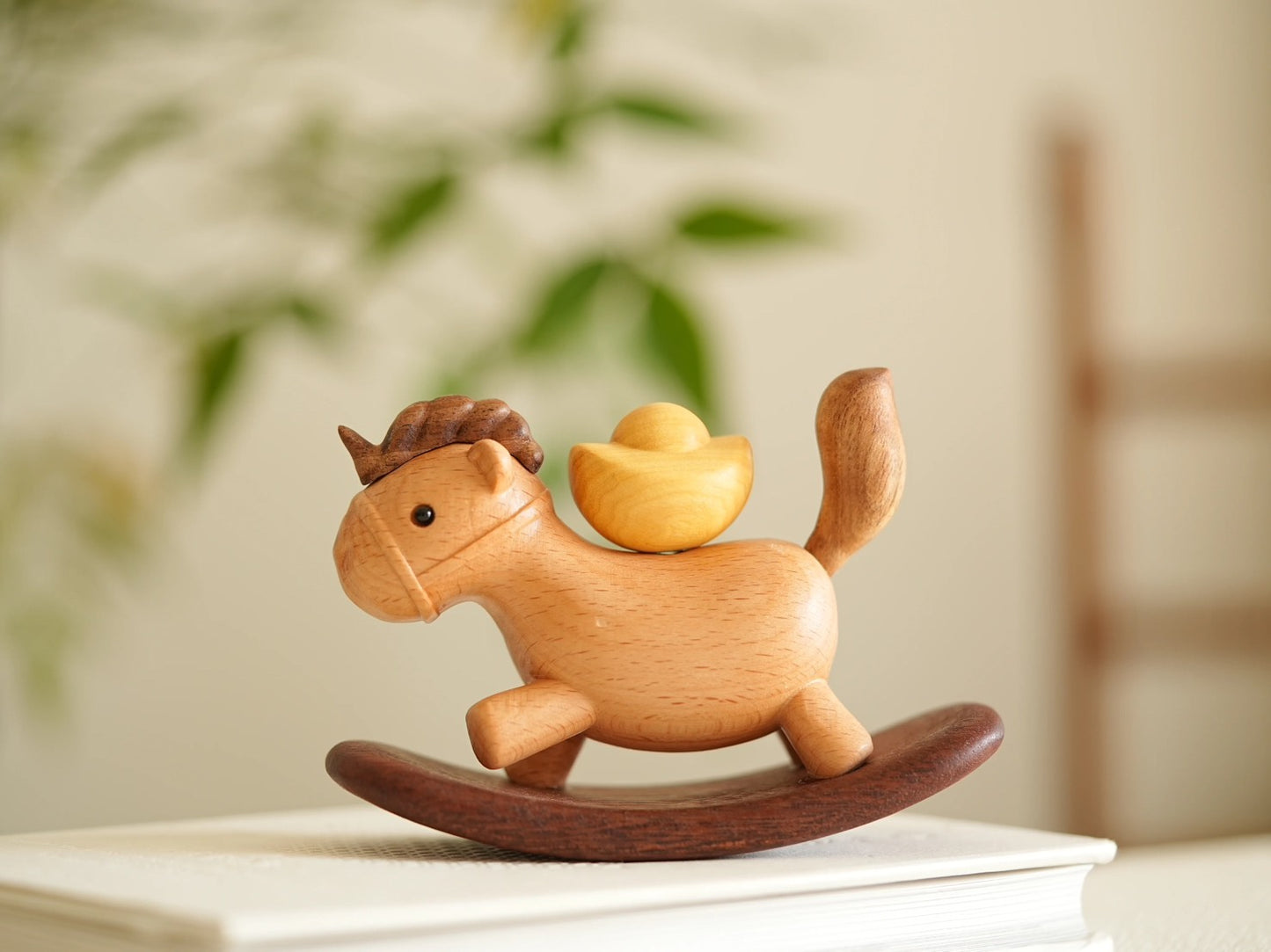 好宅選品 🏠 馬上發財 馬上有錢 櫸木搖搖木馬 掛件木雕小馬 擺飾 木藝裝飾品 馬年禮物 馬年擺飾