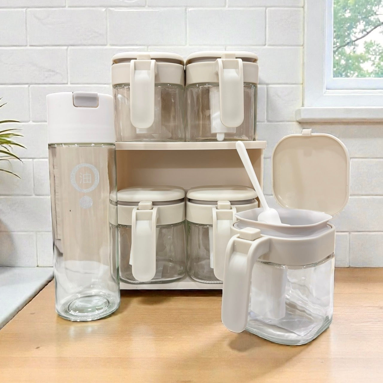 好宅選品 🏠 自動開合玻璃油壺 調味收納盒 獨立放勺 裝油 倒油 防漏 廚房家用 調味罐 防潮