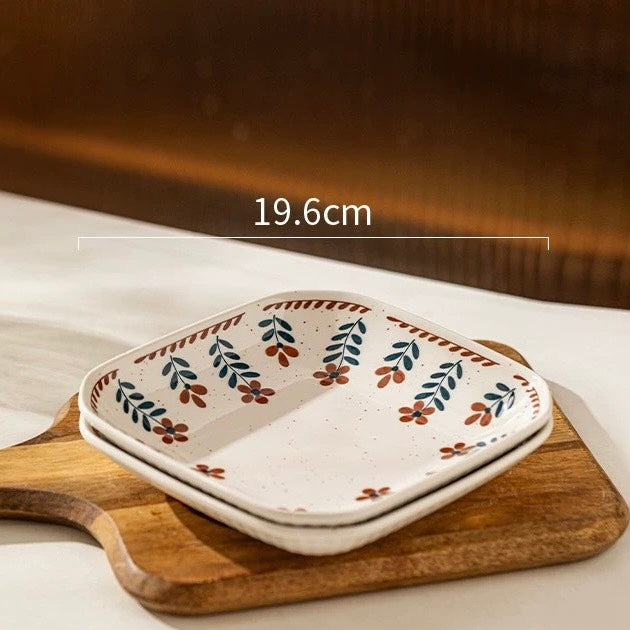 好宅選品 🏠 復古小花系列 深盤 淺盤 方盤 日式浮雕 沙拉盤 花形碟4英吋 甜穗 骨碟 點心碟
