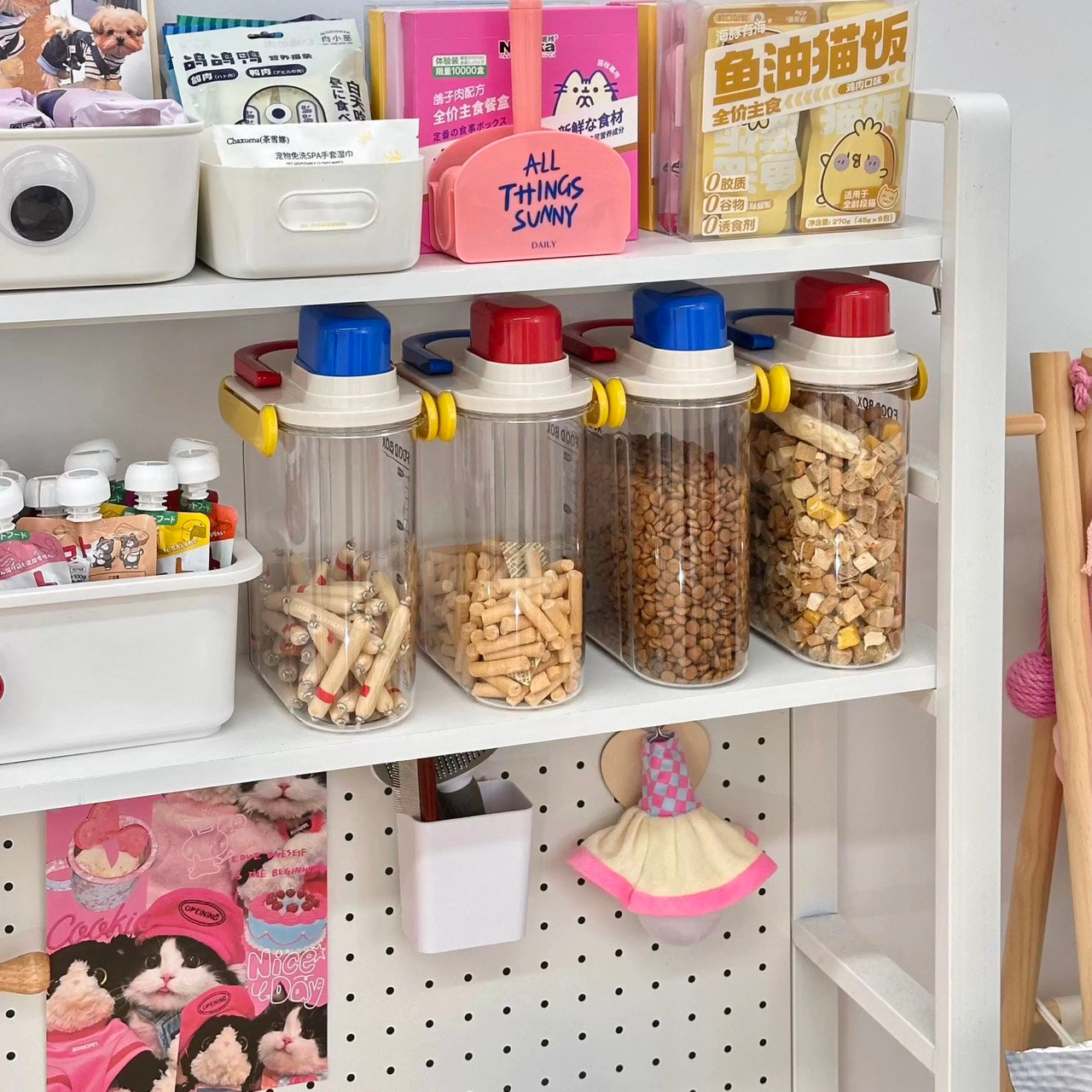 好宅選品 🏠 多巴胺寵物碗 飼料盒 吸盤防傾倒 升降可調式 狗盆 貓狗通用 水碗 狗碗 大容量收納盒 飼料分裝