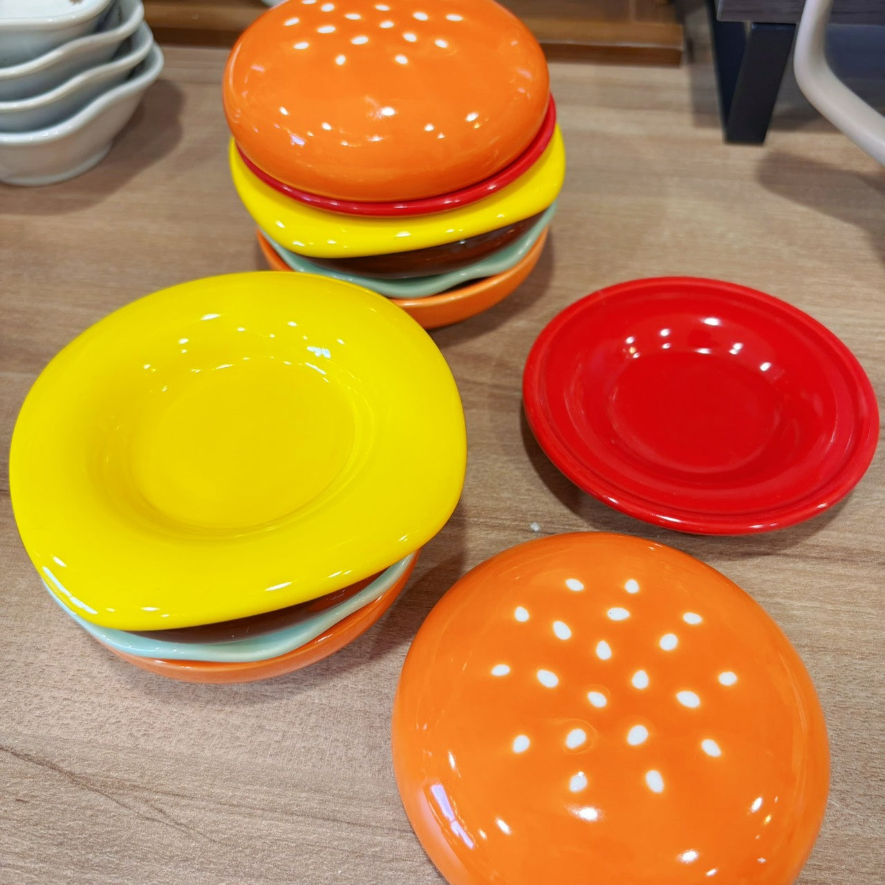 好宅選品 🏠 漢堡 陶瓷調味碟 家用小碟餐具組 廚房多用沾料碟 醬油碟 調料盤