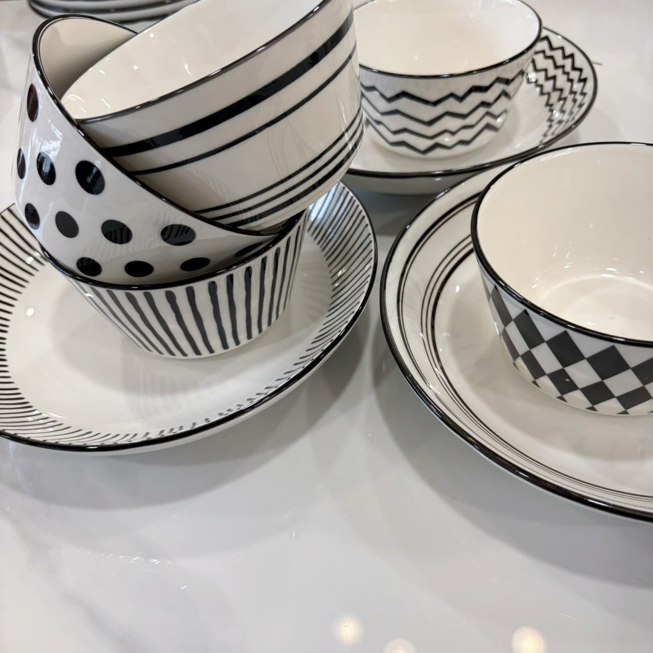 好宅選品 🏠 赫本摩登風格 陶瓷碗 餐具 碗公 餐碗 飯碗 器皿 餐盤 8吋盤 陶瓷盤