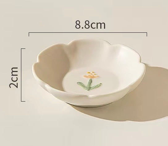 好宅選品 🏠 法式浮雕小雛菊 陶瓷碗 餐具 碗公 餐碗 飯碗 器皿 餐盤 8吋盤 陶瓷盤 魚盤