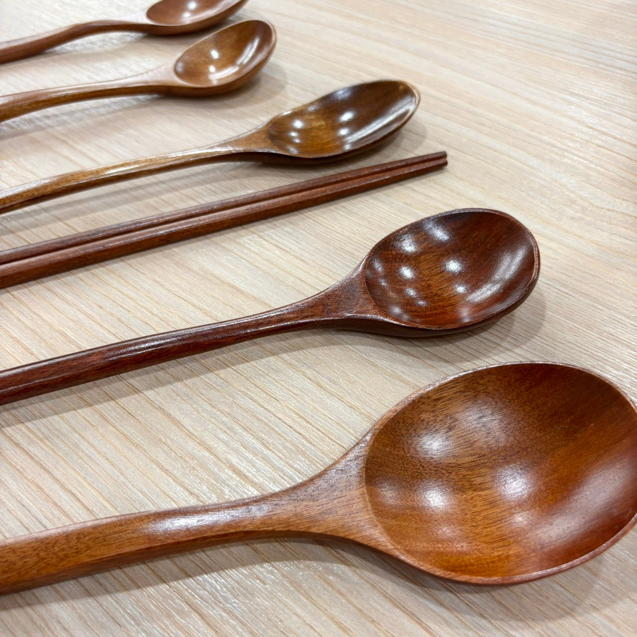 好宅選品 🏠 日式 原木深色木匙 家用木質湯匙 木頭叉子餐匙餐叉 木筷