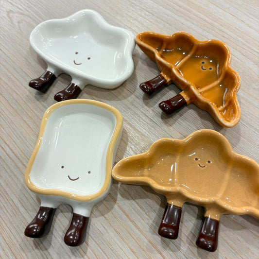 好宅選品 🏠 可頌麵包 陶瓷 碟子 醬料碟 調味料碟 沾料碟 調味碟 醬油醋碟 釉下彩碟子