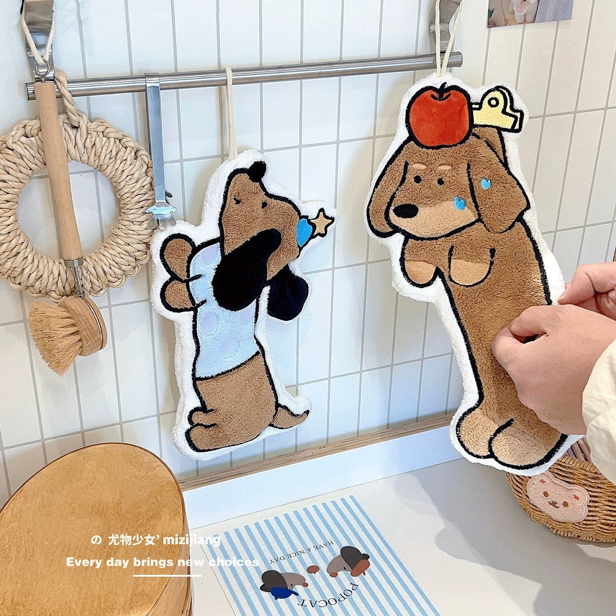 好宅選品 🏠 臘腸狗擦手巾 雙層加厚 珊瑚絨 刺繡 洗手小方巾 掛式毛巾