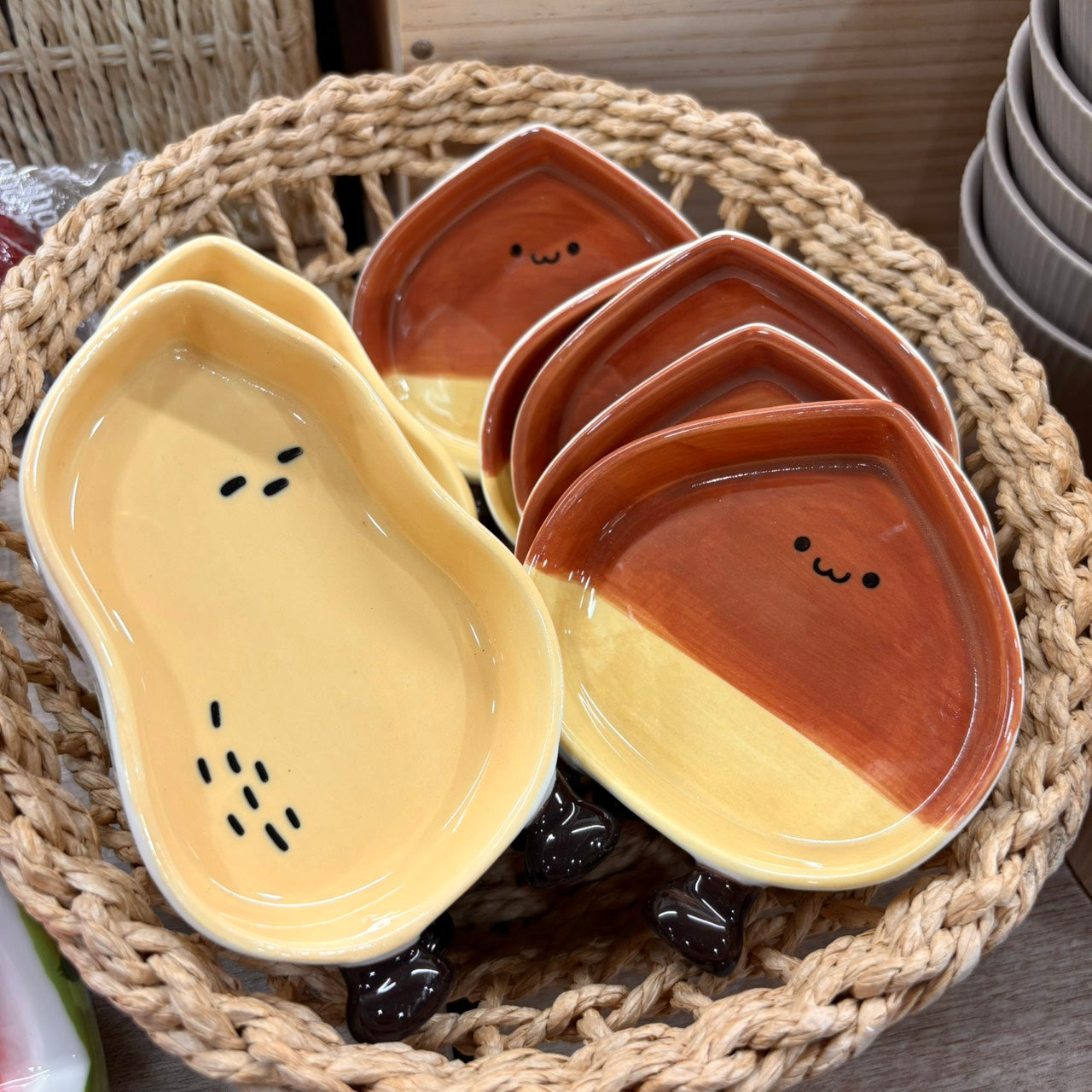 好宅現貨 🏠 花生 栗子 陶瓷 碟子 醬料碟 調味料碟 沾料碟 調味碟 醬油醋碟 釉下彩碟子
