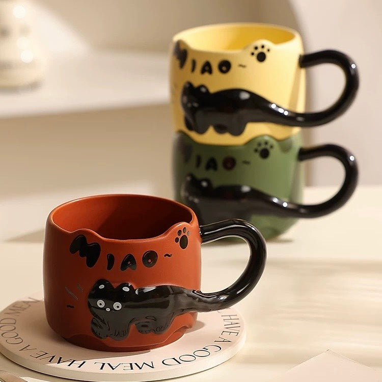 好宅選品 🏠 浮雕貓咪杯 附攪拌棒 陶瓷杯 疊疊水杯 點心杯 早餐杯 馬克杯 生日禮物
