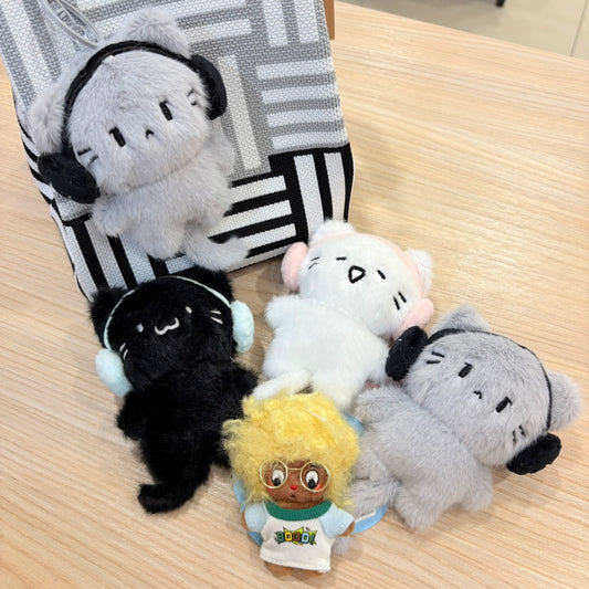 好宅現貨 🏠 MDESIGN 原創 呆萌耳機貓 觸電炸毛 包包掛飾 毛絨掛件 毛絨娃娃吊飾 包裝飾 鑰匙扣