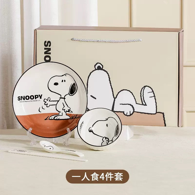 好宅現貨 🏠 史努比 碗盤禮盒組 入厝禮 生日禮物 陶瓷盤 陶瓷碗 湯匙 筷子 餐具