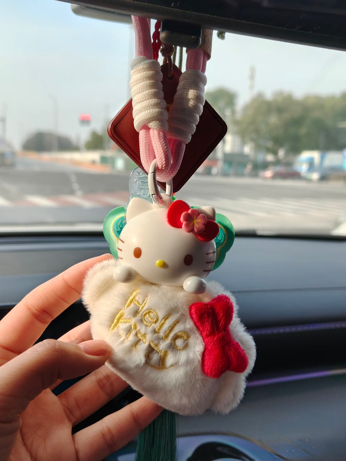 現貨秒發 ✅  Hello Kitty 新春 香薰 掛件 馬克圖布 香包 香氛 掛飾 吊飾 盲盒