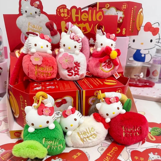 現貨秒發 ✅  Hello Kitty 新春 香薰 掛件 馬克圖布 香包 香氛 掛飾 吊飾 盲盒