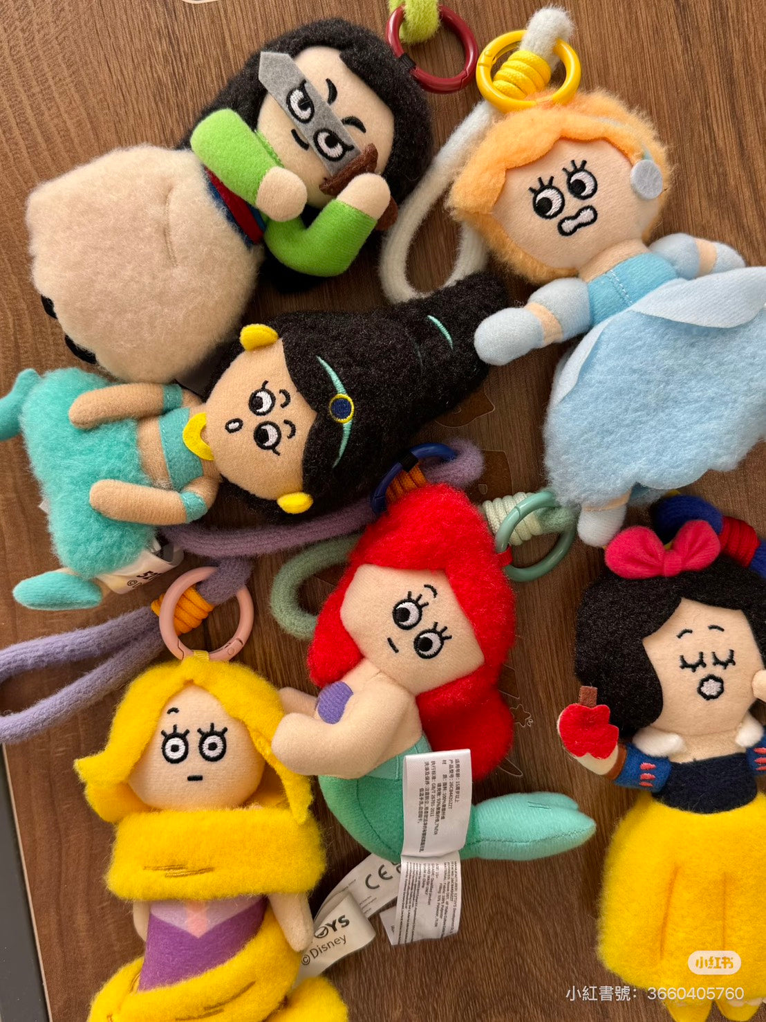 現貨秒發 ⚡ 迪士尼 在逃公主 52TOYS 抽象公主 毛絨掛件 掛飾 吊飾 盲盒 公仔 樂佩公主 貝兒公主 隱藏
