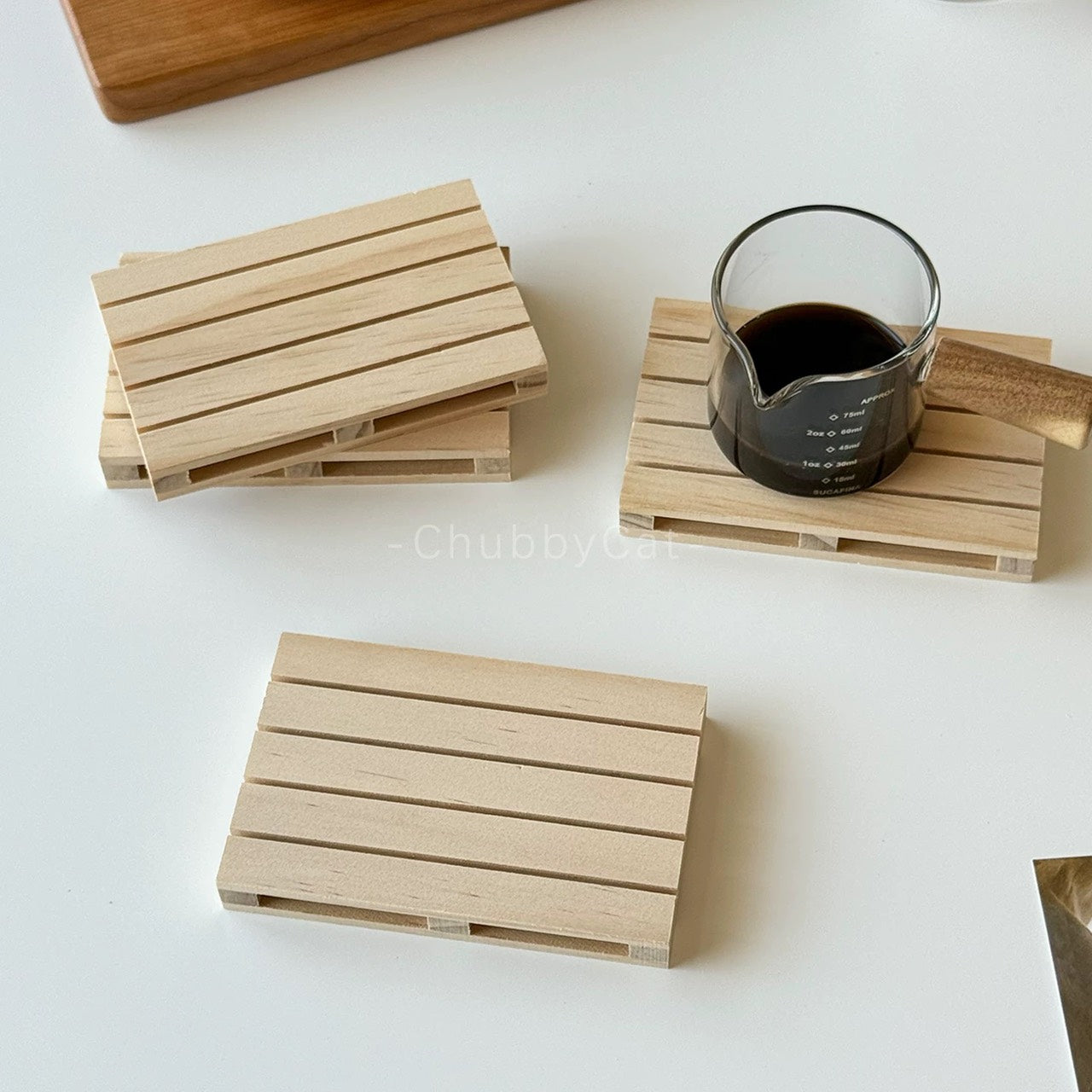 好宅現貨 🏠 迷你棧板杯墊 DIY 小木托 隔熱墊 擺拍道具 木質棧板 小架板 展示木架 手機支架 微縮場景道具