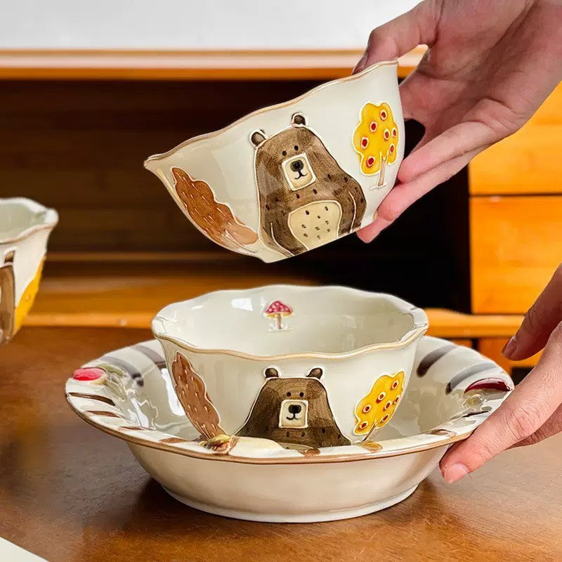好宅現貨 🏠 熊趣森林 陶瓷 碗盤 餐具 器皿 雙耳碗 魚盤 飯碗 醬料碟 調料碟 釉上彩 早餐碗