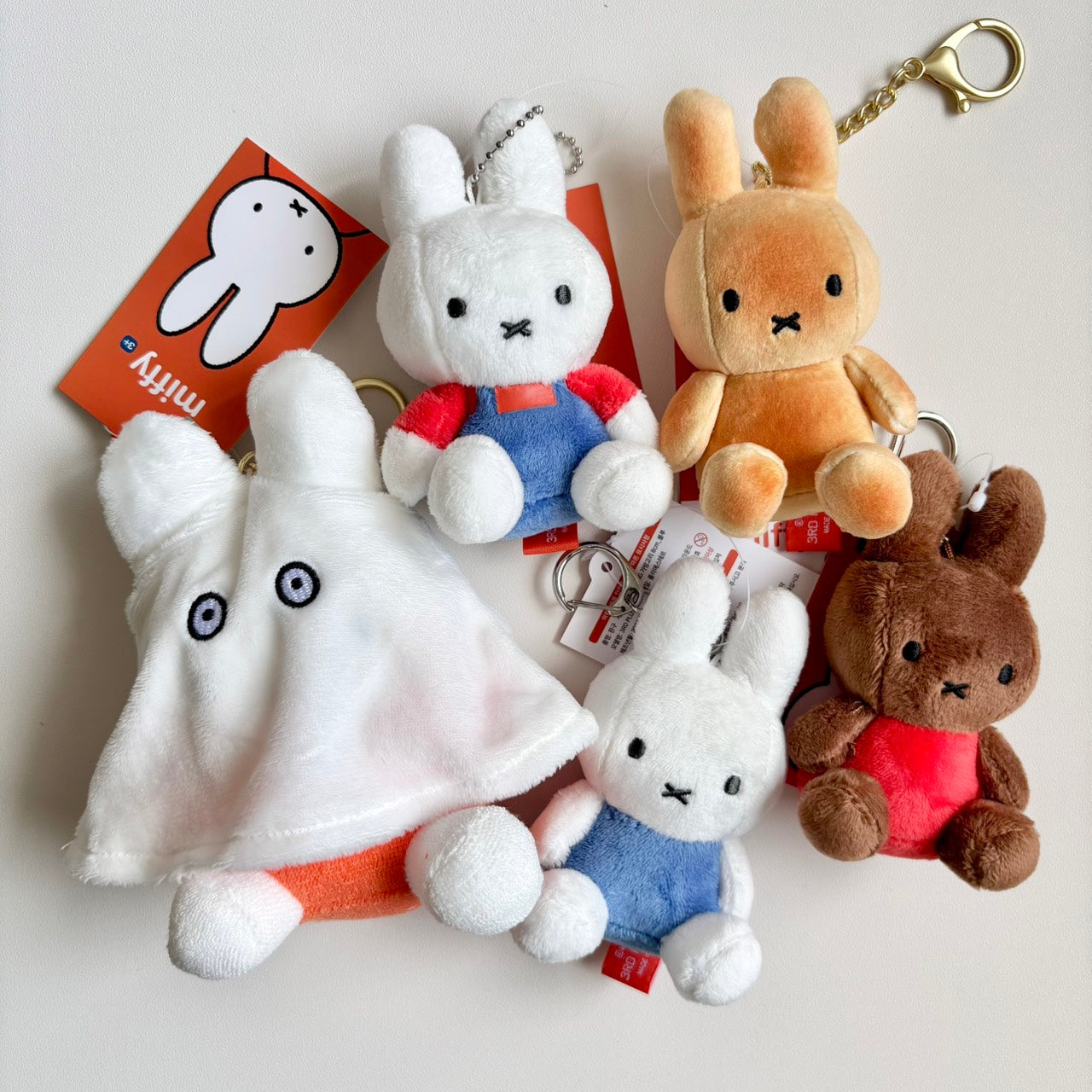 現貨秒發⚡韓國濟州島限定 Miffy 米菲兔 掛飾 毛絨娃娃掛件 幽靈米菲兔 梅蘭妮 麵包米菲兔 娃娃 禮物 吊飾 米飛兔