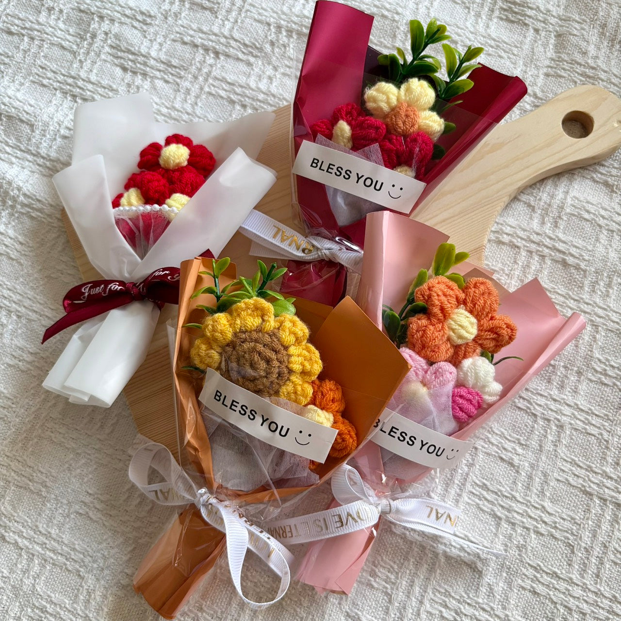 現貨秒發 ⚡ 迷你花束 畢業花束 勾針花束 裝飾品 永生花 針織花束 手工編織花束 針織小花束 教師節花束 畢業禮物