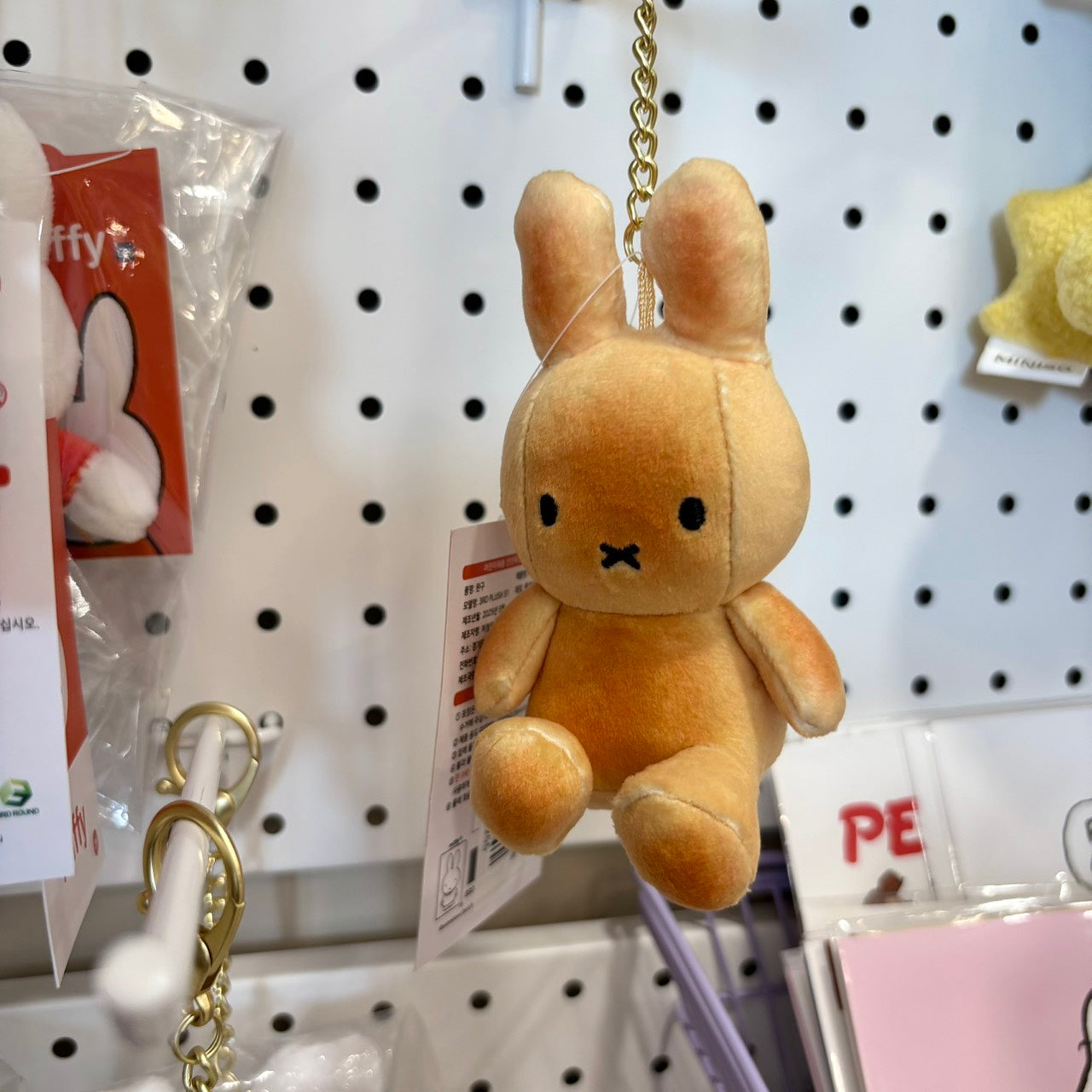 現貨秒發⚡韓國濟州島限定 Miffy 米菲兔 掛飾 毛絨娃娃掛件 幽靈米菲兔 梅蘭妮 麵包米菲兔 娃娃 禮物 吊飾 米飛兔