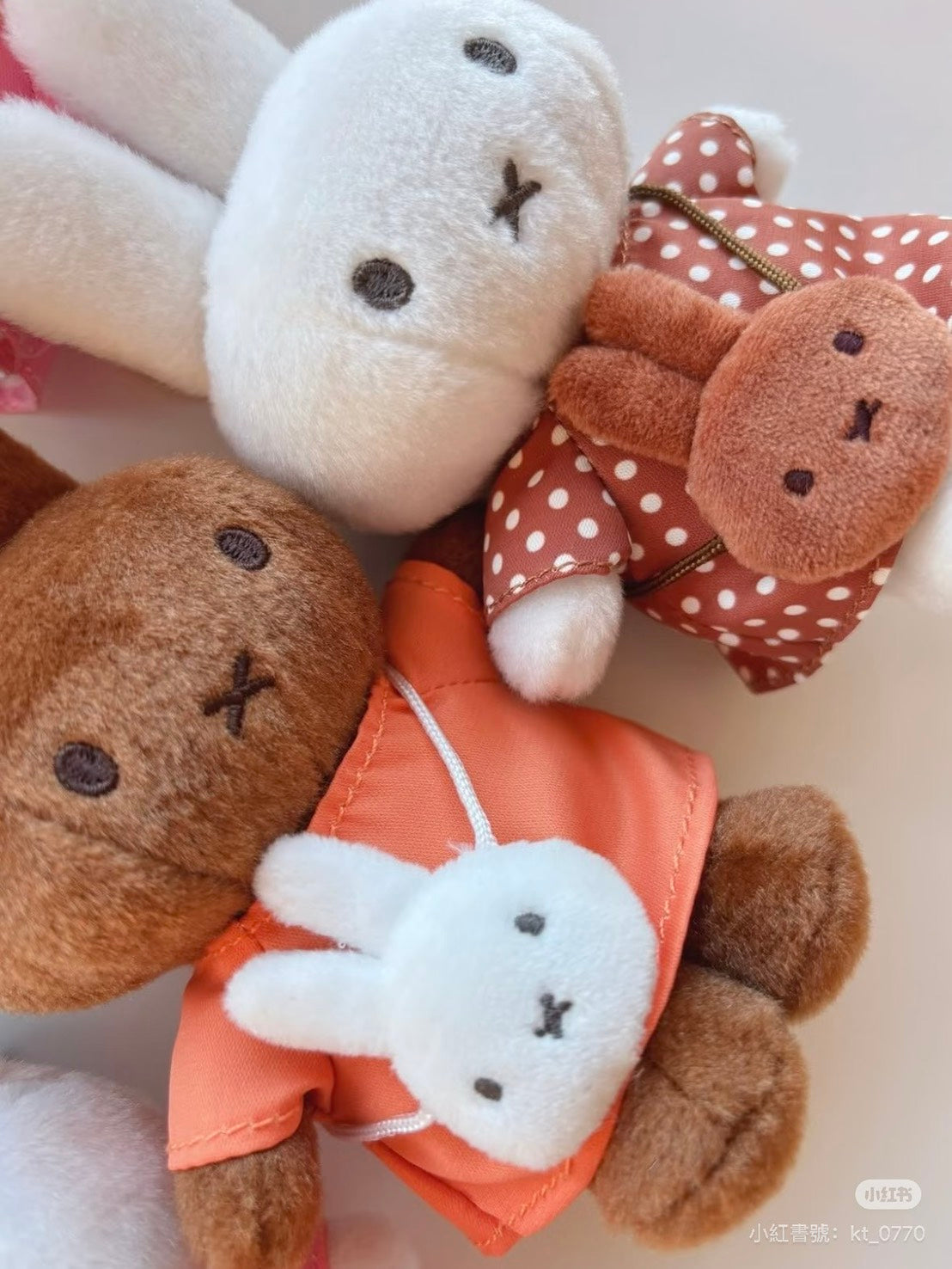 現貨秒發 ⚡ Miffy 米飛兔 出遊系列 盲盒 VIPO 潮玩 禮物 米菲 手錶 公仔 毛絨公仔 娃娃 掛飾 隱藏
