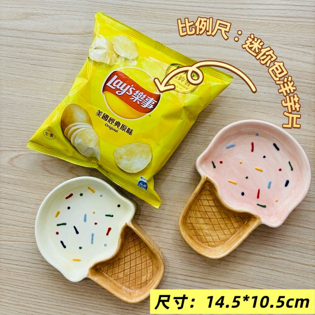 好宅現貨 🏠 冰淇淋 櫻桃 調味碟 醬油碟 小碟 陶瓷碟 碟子 調味料碟 沾料碟 釉下彩碟子 甜點盤 小盤子 分隔醬料碟