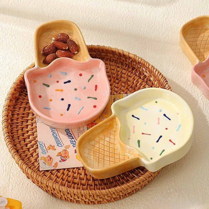 好宅現貨 🏠 冰淇淋 櫻桃 調味碟 醬油碟 小碟 陶瓷碟 碟子 調味料碟 沾料碟 釉下彩碟子 甜點盤 小盤子 分隔醬料碟