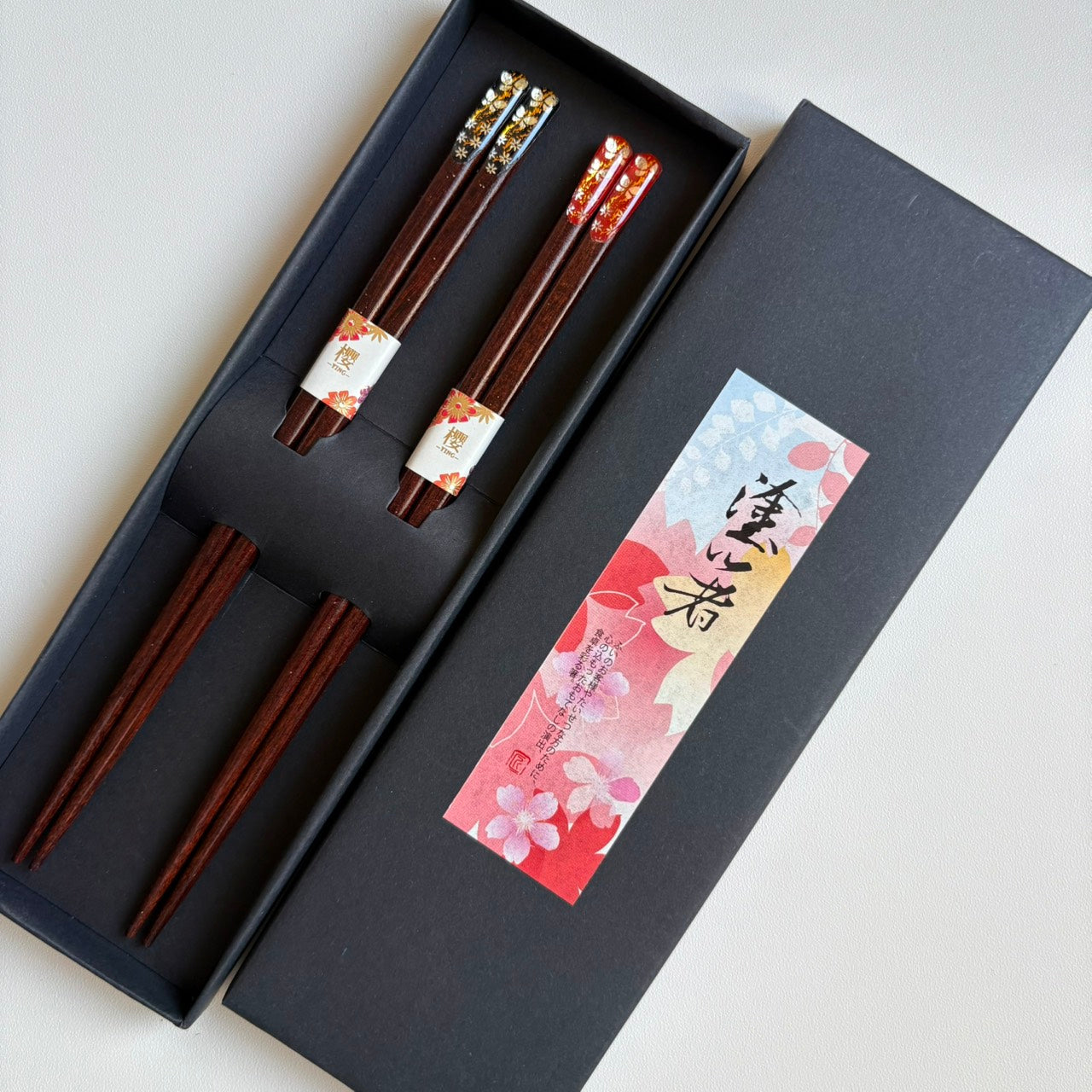 現貨秒發 ⚡ 日本進口 筷子禮盒 雙人組 夫妻筷 夫妻箸 五人組 餐具禮盒 醬料碟 木筷 筷子 餐具 入厝禮 桌上禮 婚禮小物