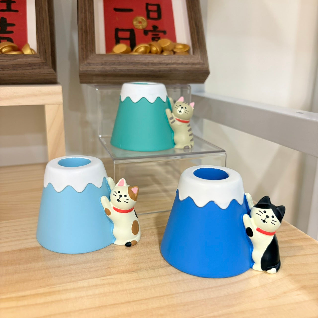 好宅現貨⚡ Zakka 貓 筆筒 手機支架 名片架 達摩貓 招財小物 裝飾品 玄關裝飾 喬遷新居 禮品 入厝禮 生日禮物 招財小物