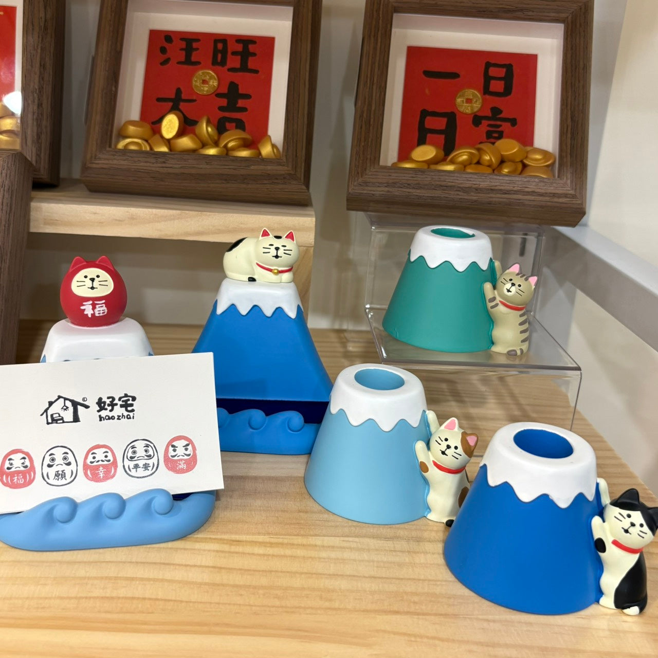 好宅現貨⚡ Zakka 貓 筆筒 手機支架 名片架 達摩貓 招財小物 裝飾品 玄關裝飾 喬遷新居 禮品 入厝禮 生日禮物 招財小物