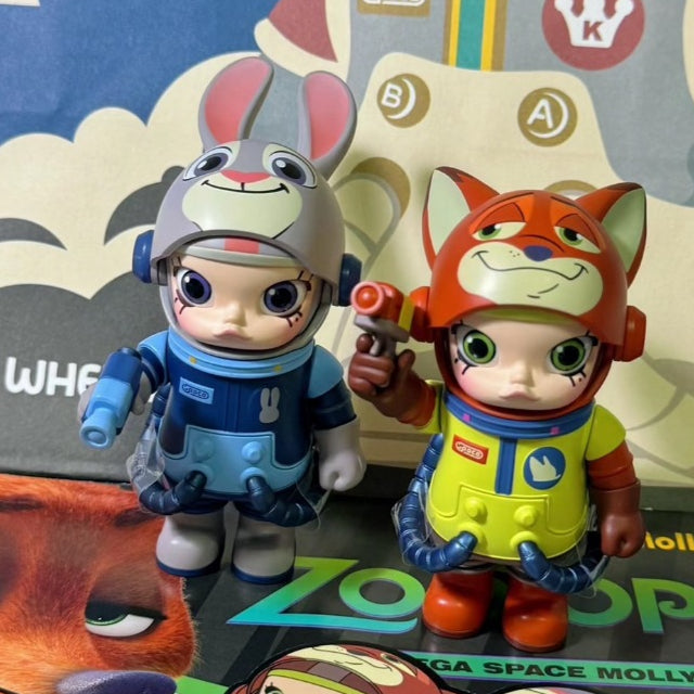 快速預購 ✅ Molly 100% 吊卡 米奇米妮 星河動力航天 唐老鴨 瘋狂動物城 泡泡瑪特 宇航員 公仔 動物方城市
