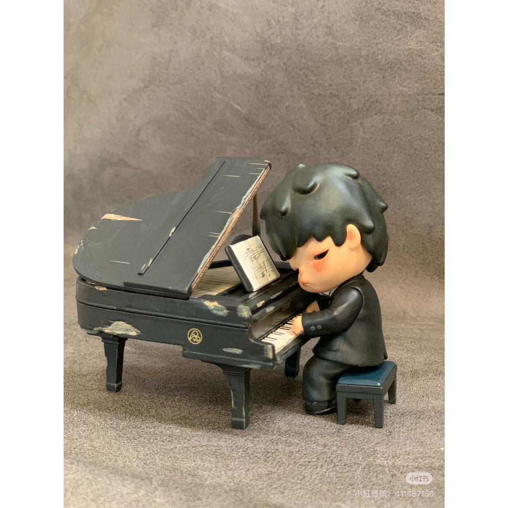 快速預購 ✅ 小野 鋼琴師吊卡 記憶裡的童年遊戲 Hirono 小野 泡泡瑪特 popmart 聯名 公仔 盲盒 禮物