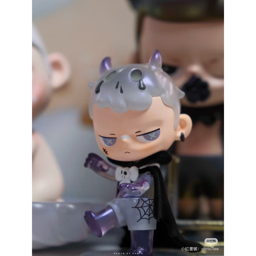 快速預購 ✅ 哭娃 破碎花生 小房子 crybaby 哭娃 Zsiga Kubo count phanton 吊卡 公仔