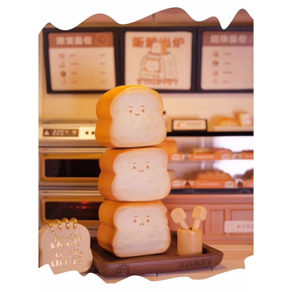 快速預購 ✅ Ky928 小方的烘培日常 公仔 盲盒 確認款 擀自己 盒玩 烤小方 麵包店 今日之星 試吃店員 隱藏