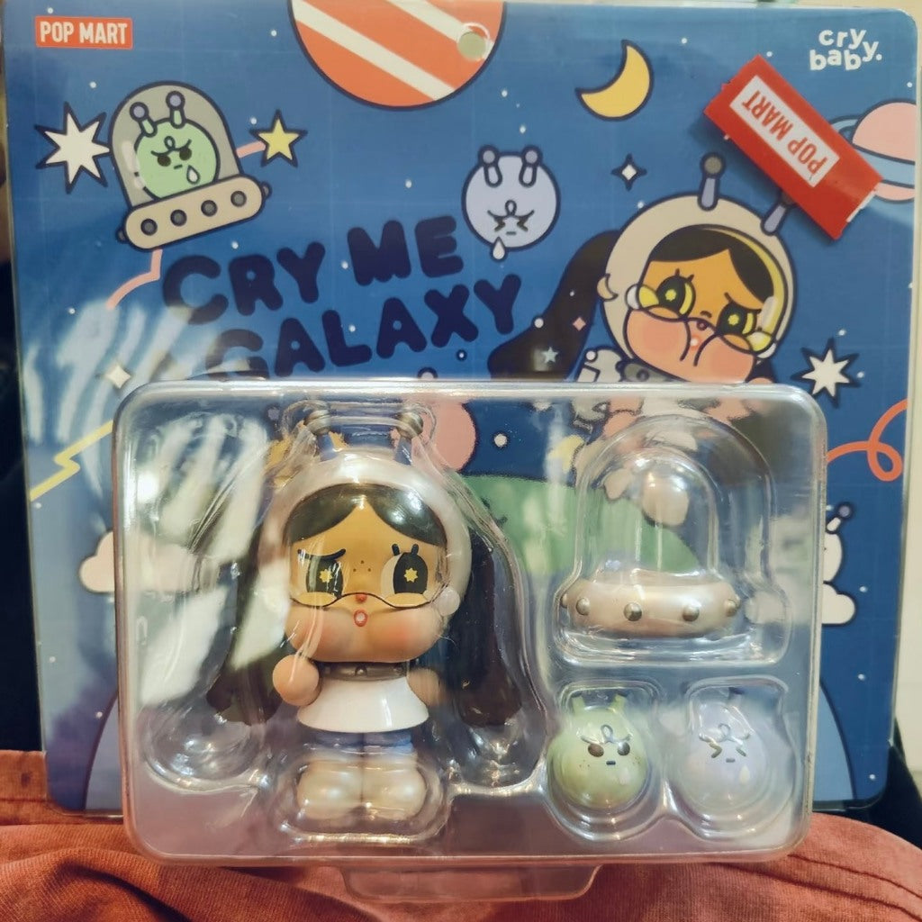 現貨秒發 ✅ 哭娃 哭泣銀河 吊卡 宇宙女孩 泰國限定 泡泡瑪特 cry baby popmart 公仔 手辦 宇航員